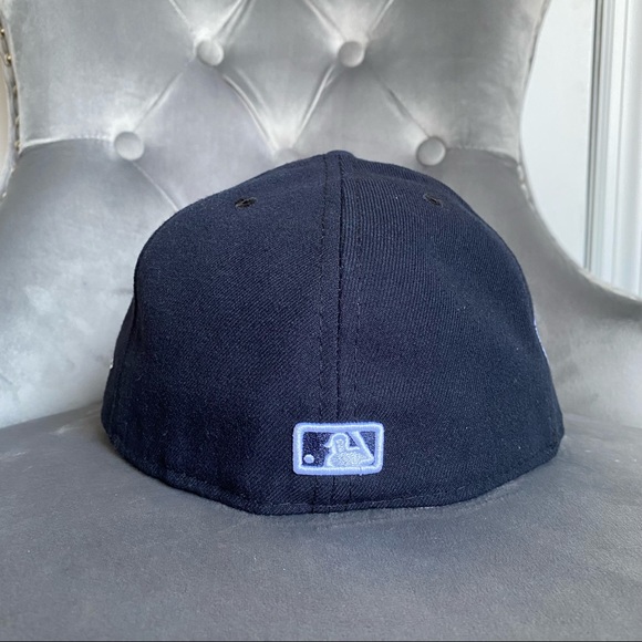 SOLDπ New Era NY Yankees Cap with Patch - Picture 5 of 7